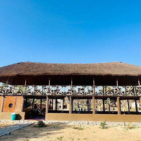 Hippie Land Hampi Hotel Exterior foto