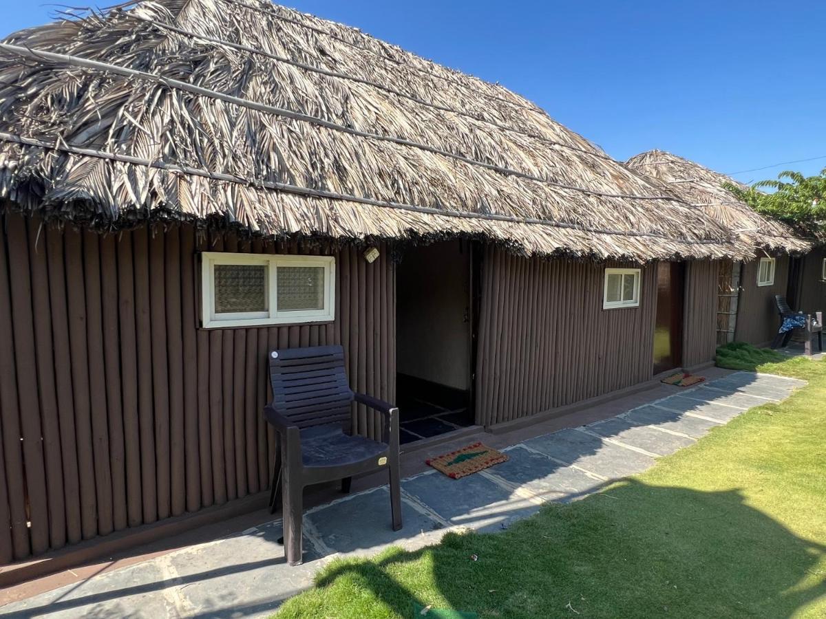 Hippie Land Hampi Hotel Exterior foto
