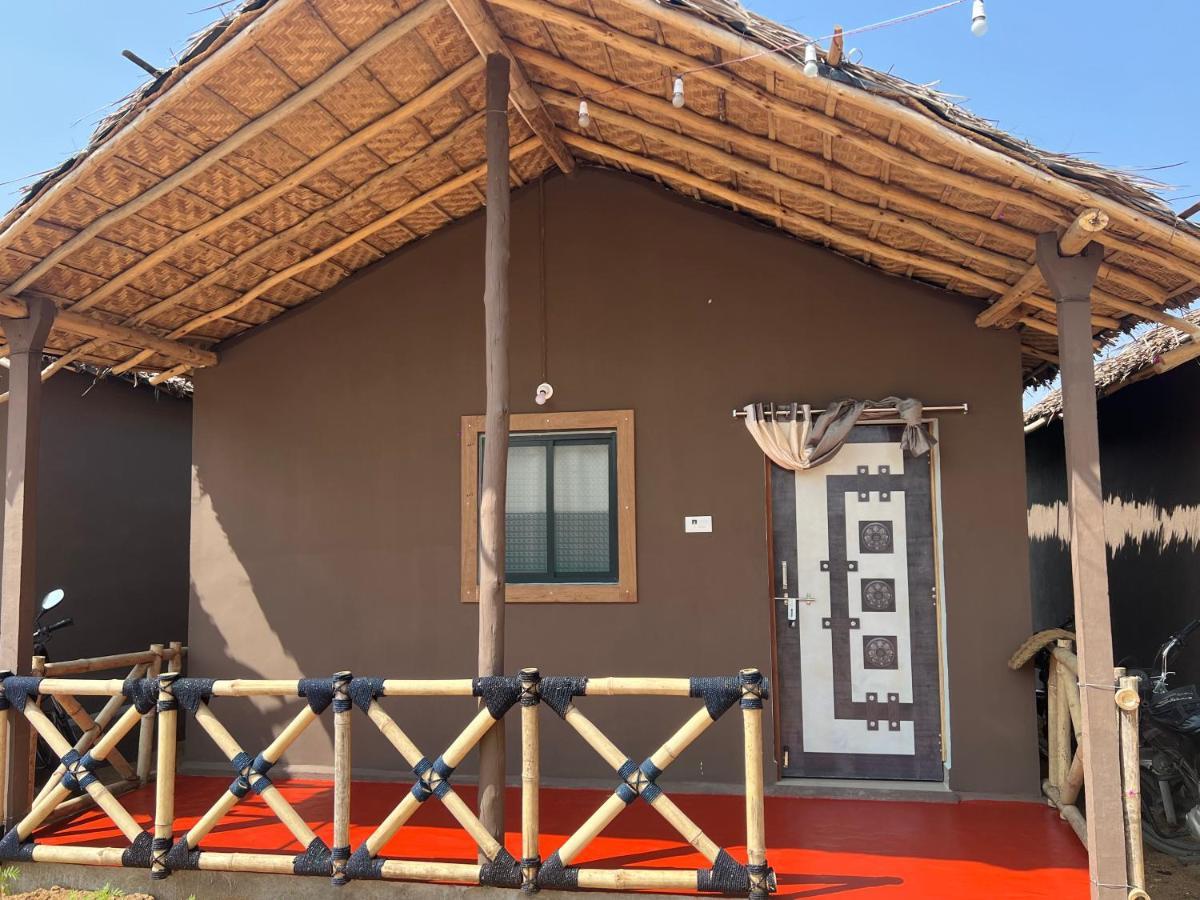 Hippie Land Hampi Hotel Exterior foto