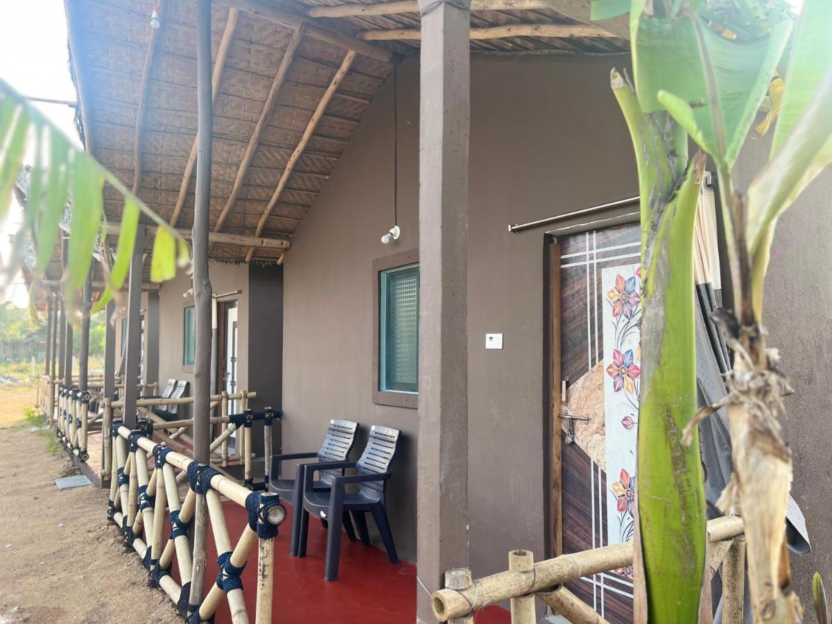 Hippie Land Hampi Hotel Exterior foto