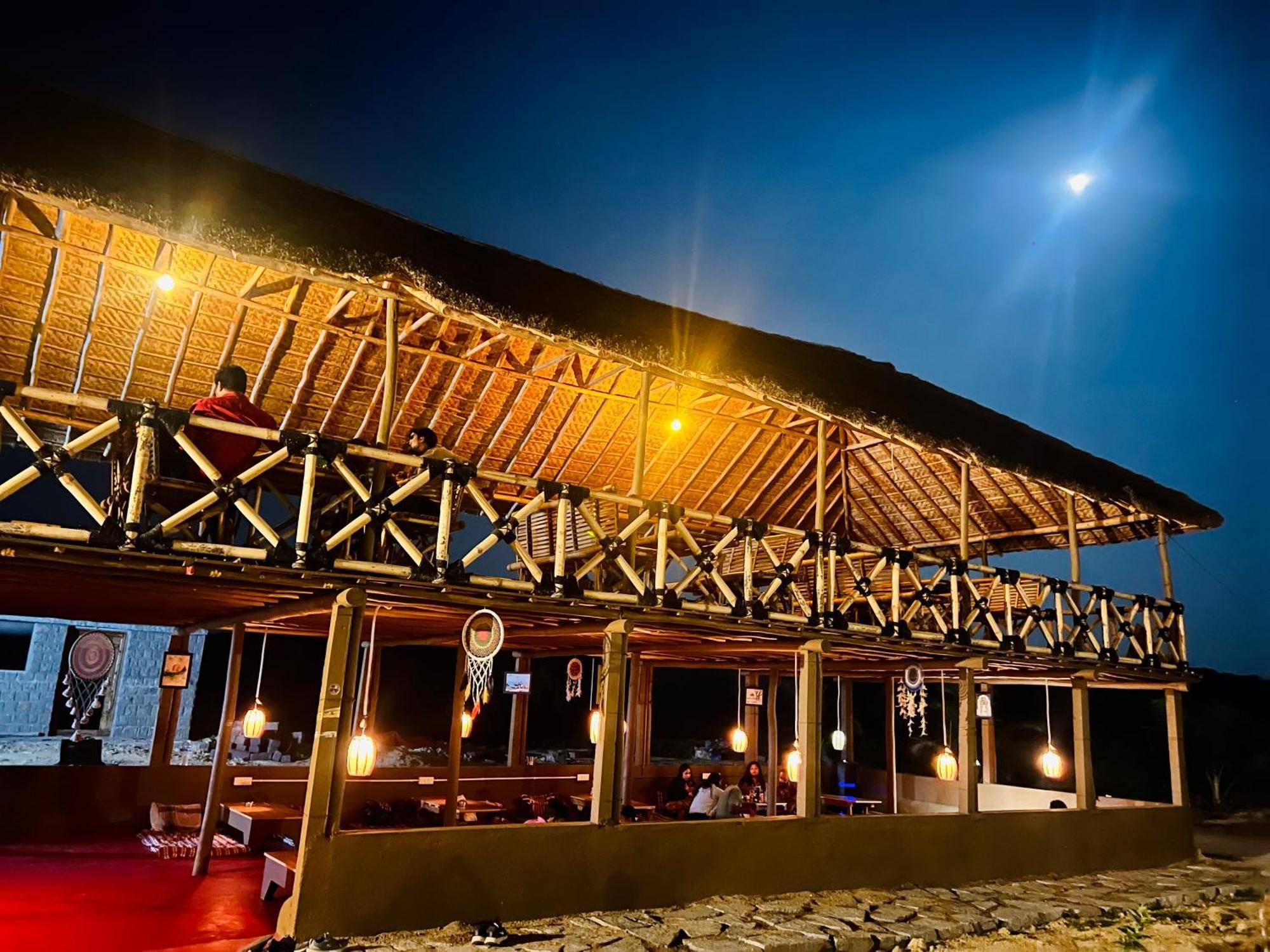 Hippie Land Hampi Hotel Exterior foto